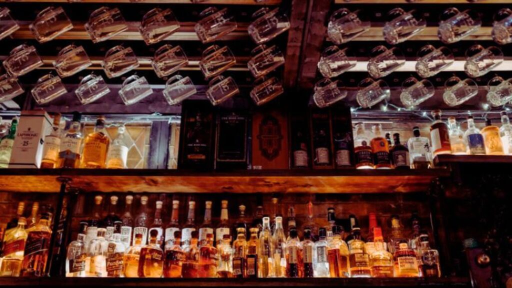 speakeasy bars in Connecticut